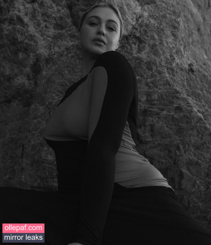 Latest Leaks Iskra Lawrence Nude #382 - Fapello