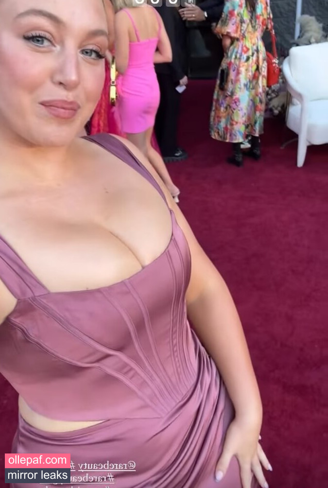 Latest Leaks Iskra Lawrence Nude #397 - Fapello