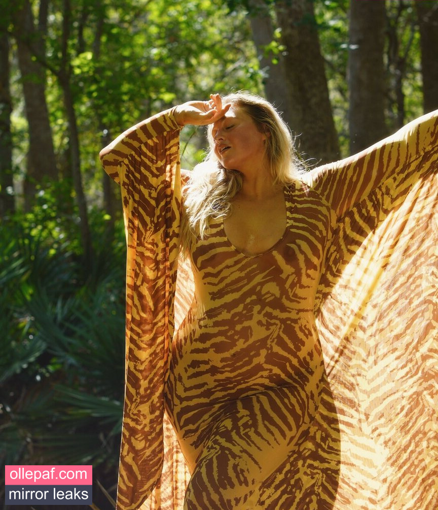 Latest Leaks Iskra Lawrence Nude #44 - Fapello
