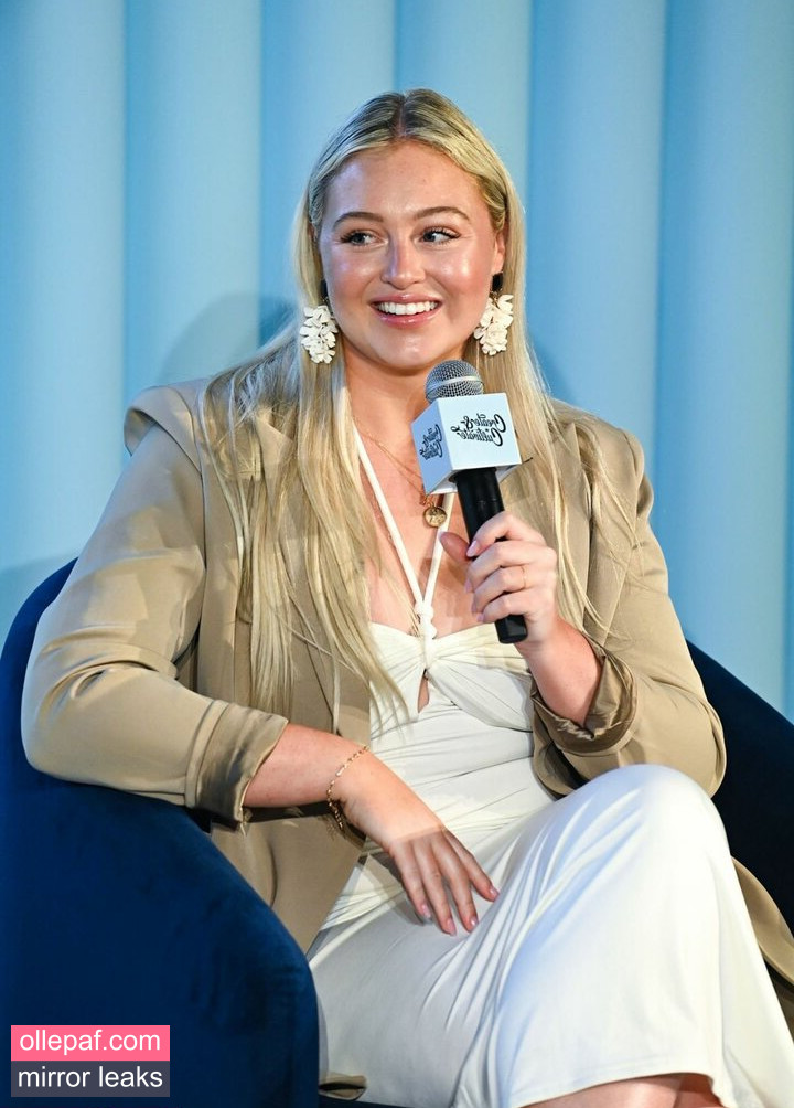 Latest Leaks Iskra Lawrence Nude #435 - Fapello
