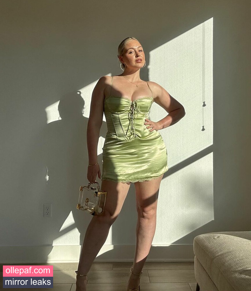 Latest Leaks Iskra Lawrence Nude #452 - Fapello