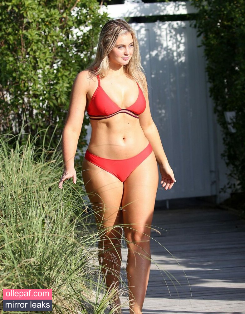 Latest Leaks Iskra Lawrence Nude #504 - Fapello