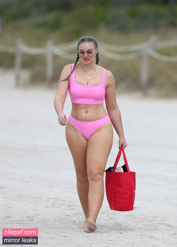 Latest Leaks Iskra Lawrence Nude #529 - Fapello