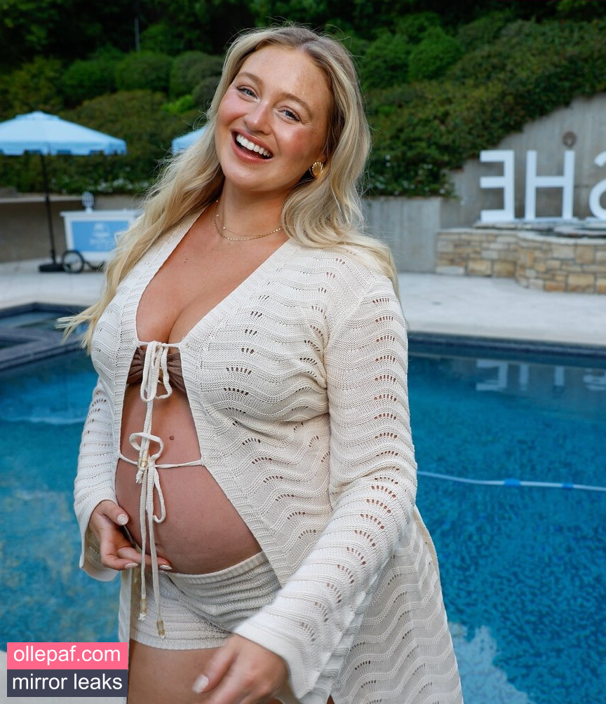Latest Leaks Iskra Lawrence Nude #56 - Fapello