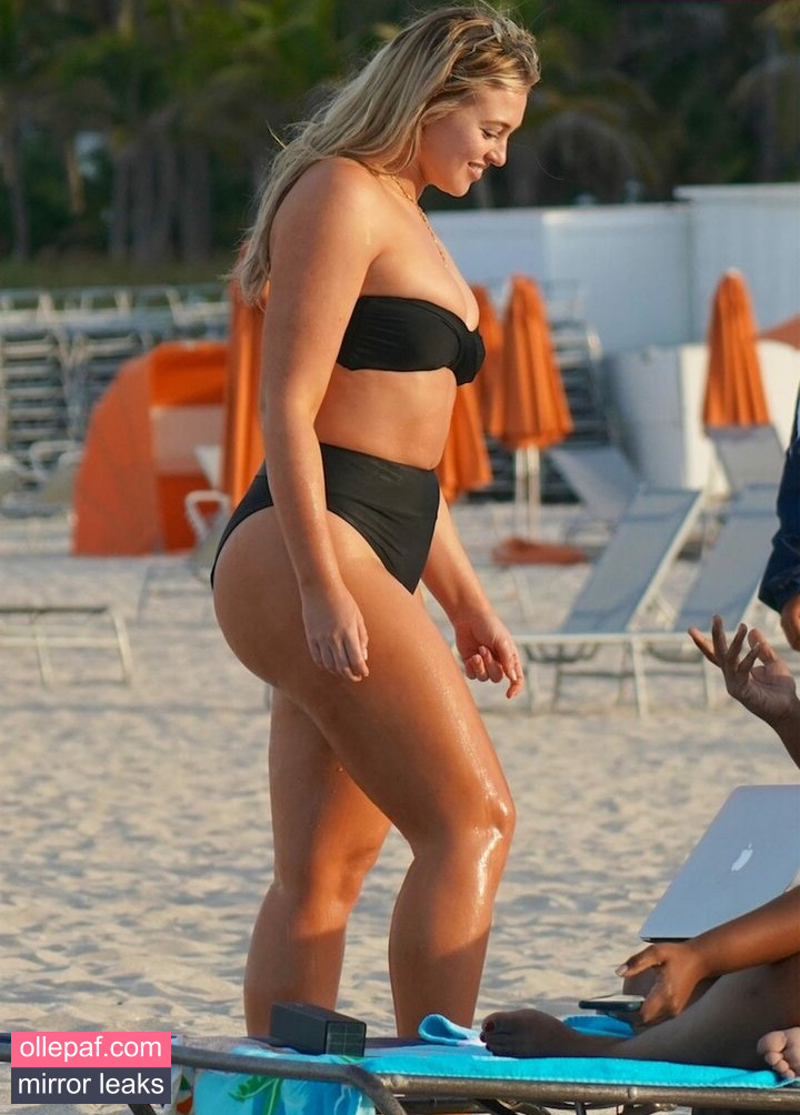 Latest Leaks Iskra Lawrence Nude #567 - Fapello