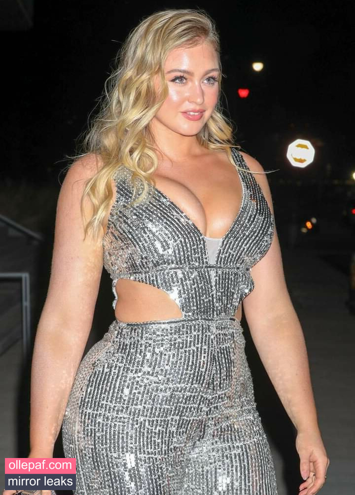 Latest Leaks Iskra Lawrence Nude #578 - Fapello