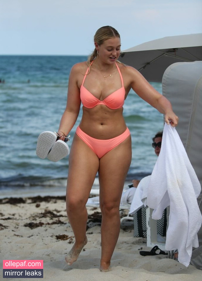 Latest Leaks Iskra Lawrence Nude #616 - Fapello