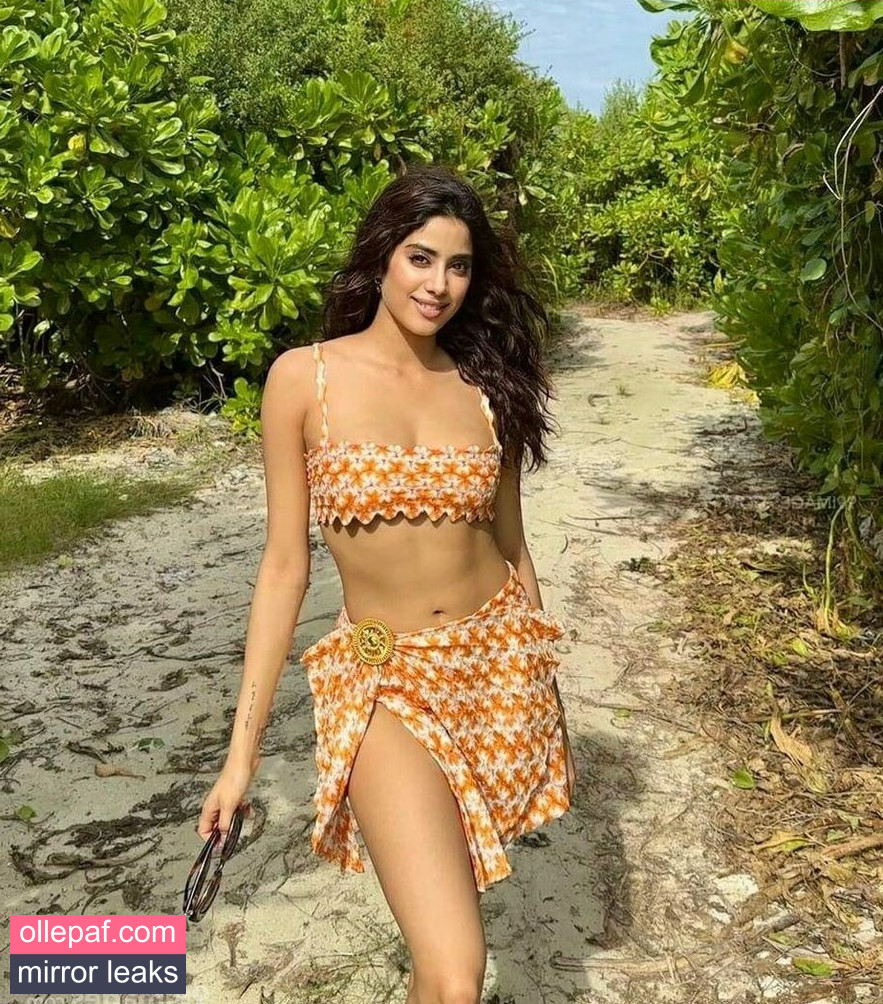 Latest Leaks Janhvi Kapoor Nude #175 - Fapello