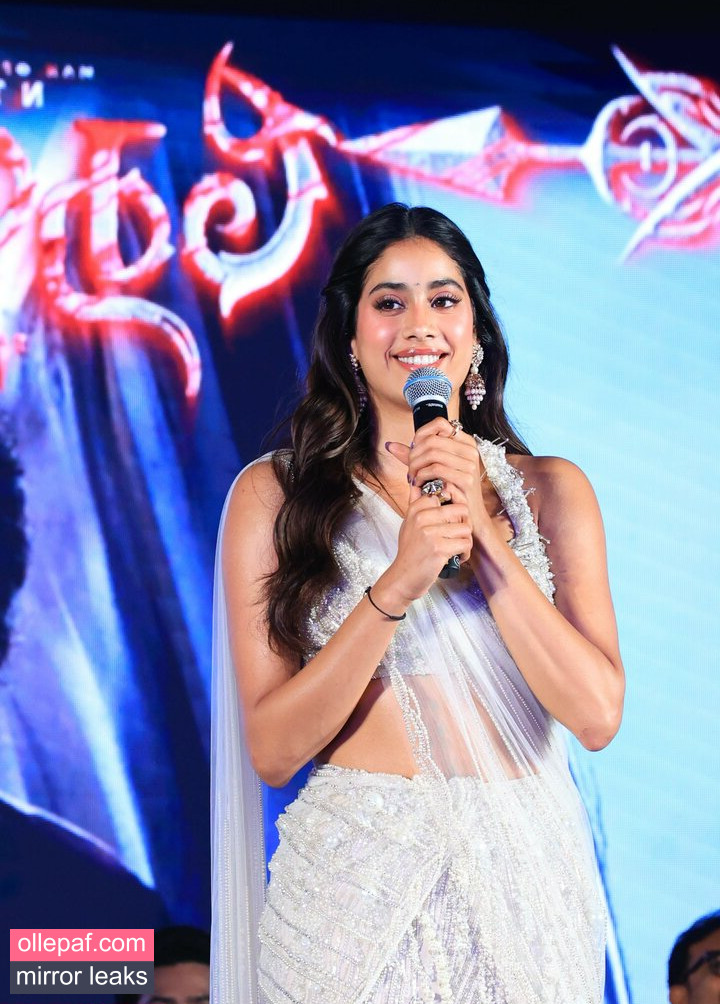 Latest Leaks Janhvi Kapoor Nude #43 - Fapello