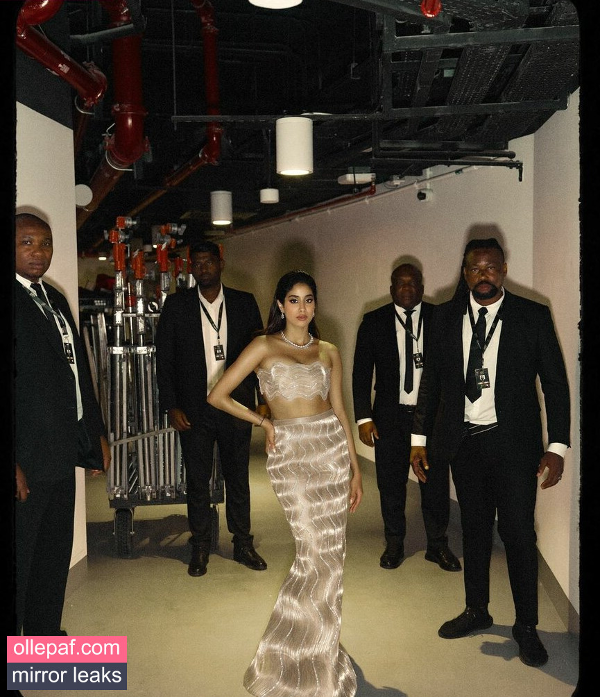 Latest Leaks Janhvi Kapoor Nude #52 - Fapello