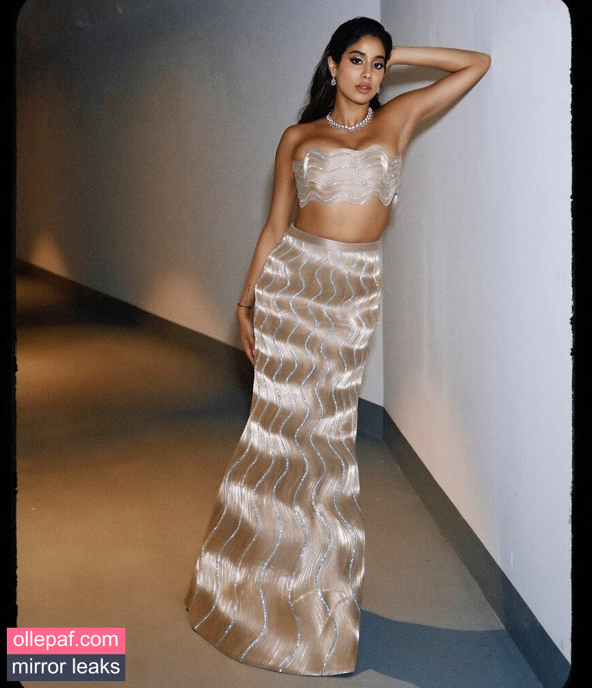Latest Leaks Janhvi Kapoor Nude #62 - Fapello