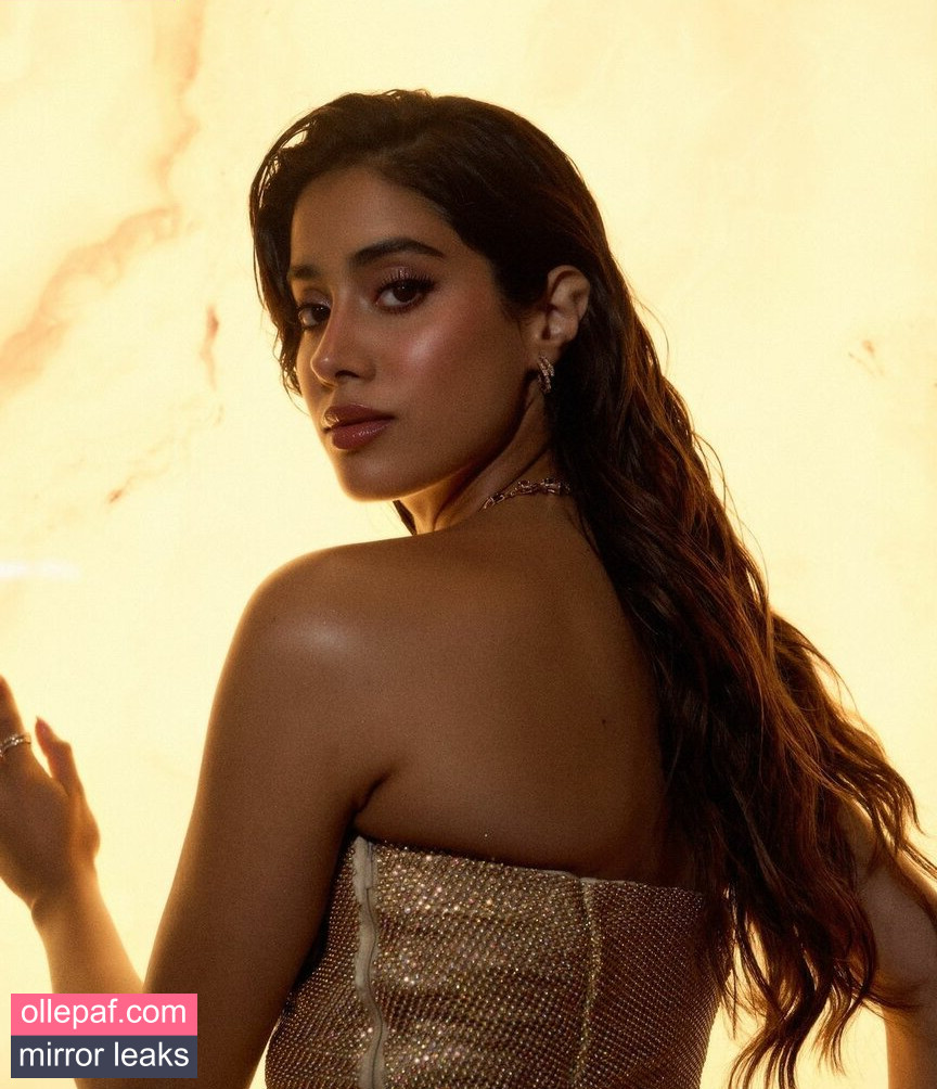 Latest Leaks Janhvi Kapoor Nude #69 - Fapello