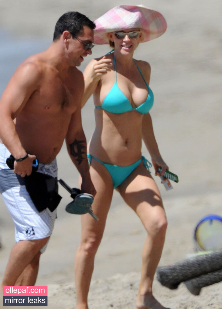 Latest Leaks Jenny McCarthy Nude #252 - Fapello
