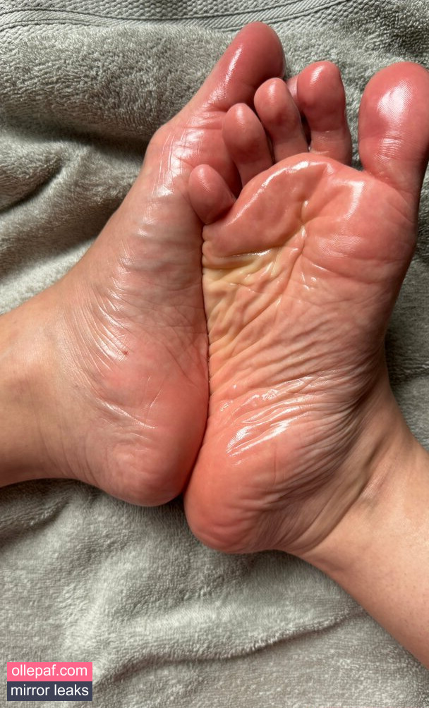 joyfullfeet Nude Leaks OnlyFans - Fapello