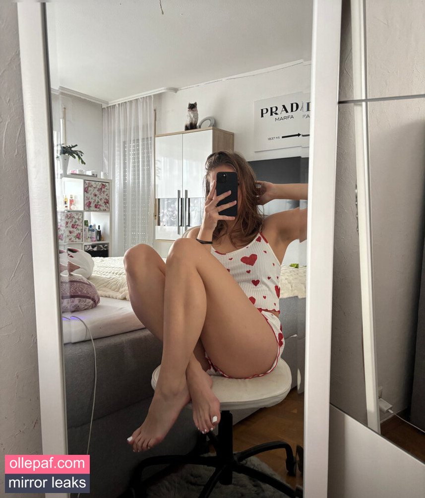 Latest Leaks julinaa.may Nude #3 - Fapello