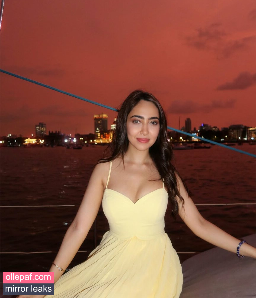 Latest Leaks Kaashvi Hiranandani Nude #8 - Fapello
