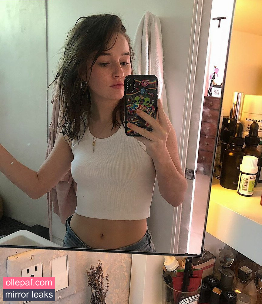 Kaitlyn Dever Nude Leaks OnlyFans #125 - Fapello