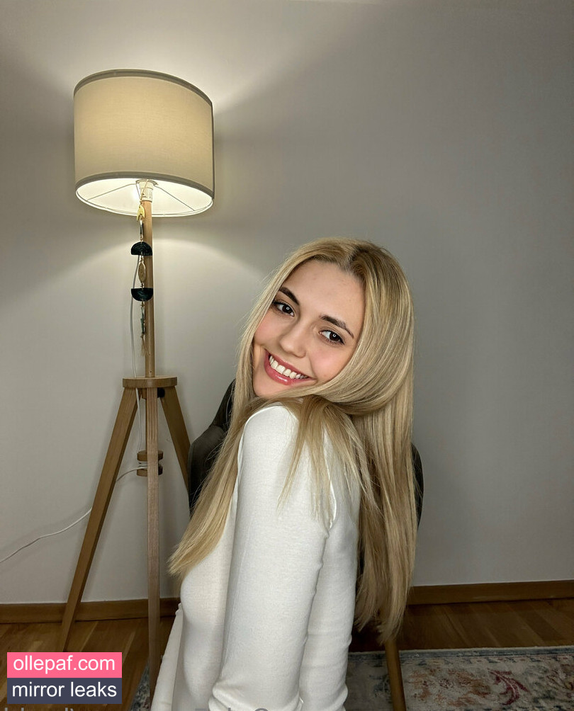 Latest Leaks Kari.i Nude #504 - Fapello
