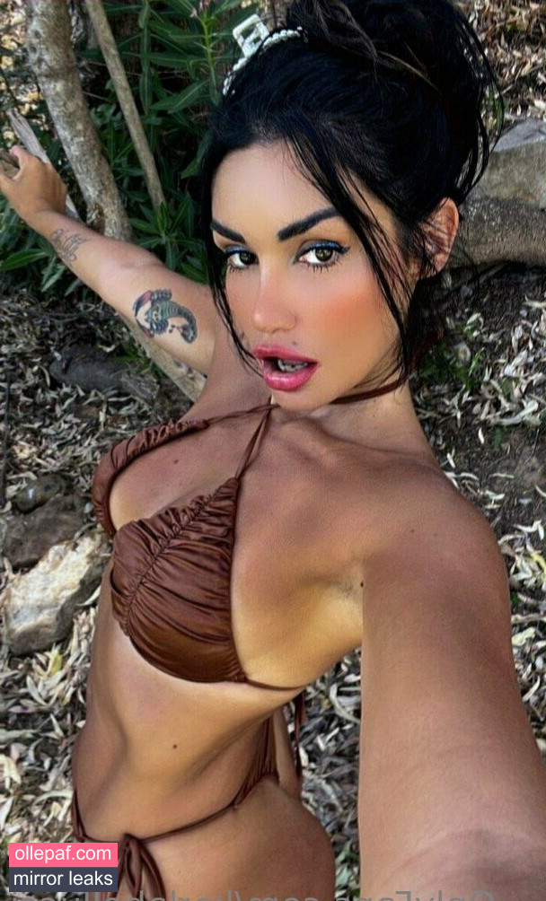 Latest Leaks karlabellucci Nude #337 - Fapello