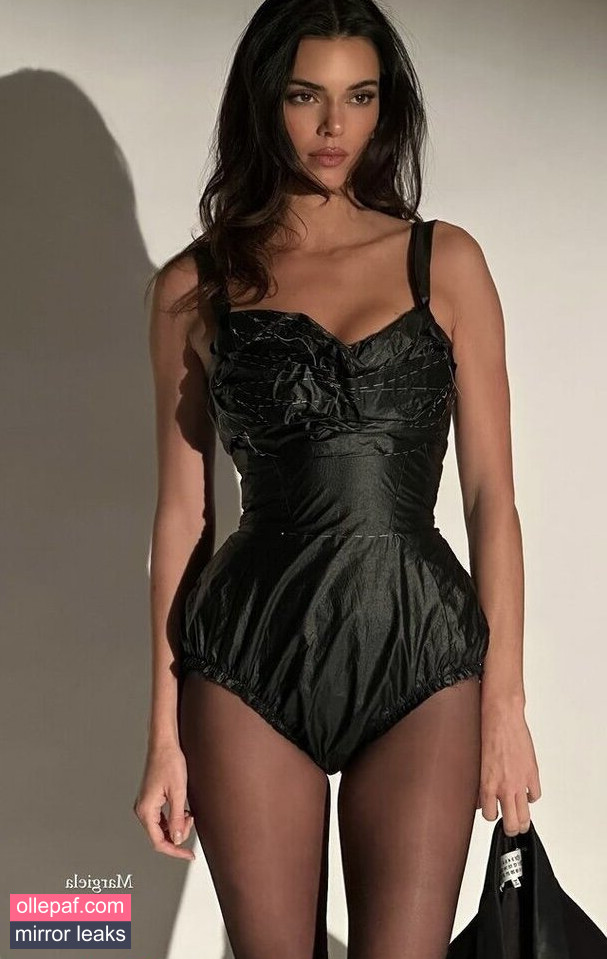 Latest Leaks Kendall Jenner Nude #1200 - Fapello