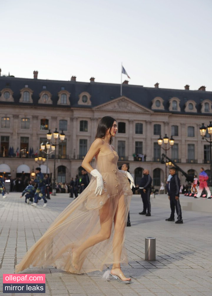 Latest Leaks Kendall Jenner Nude #1213 - Fapello