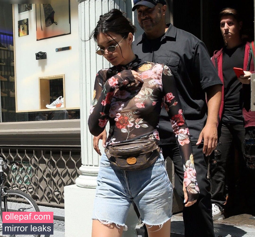 Latest Leaks Kendall Jenner Nude #17 - Fapello