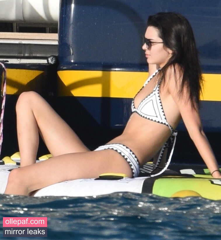 Latest Leaks Kendall Jenner Nude #218 - Fapello