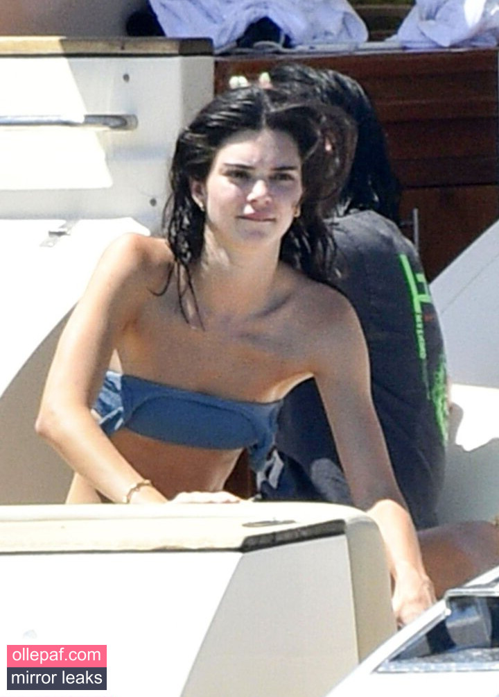 Latest Leaks Kendall Jenner Nude #416 - Fapello