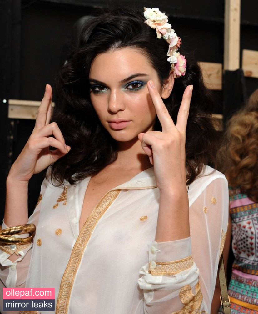 Latest Leaks Kendall Jenner Nude #4167 - Fapello