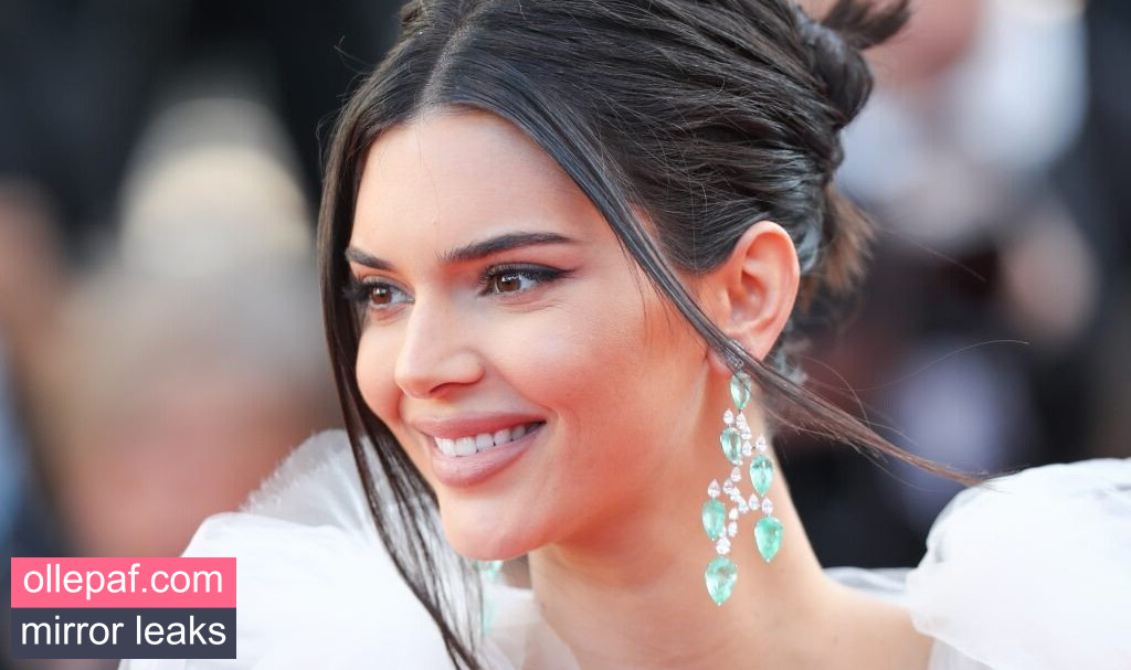 Latest Leaks Kendall Jenner Nude #4264 - Fapello