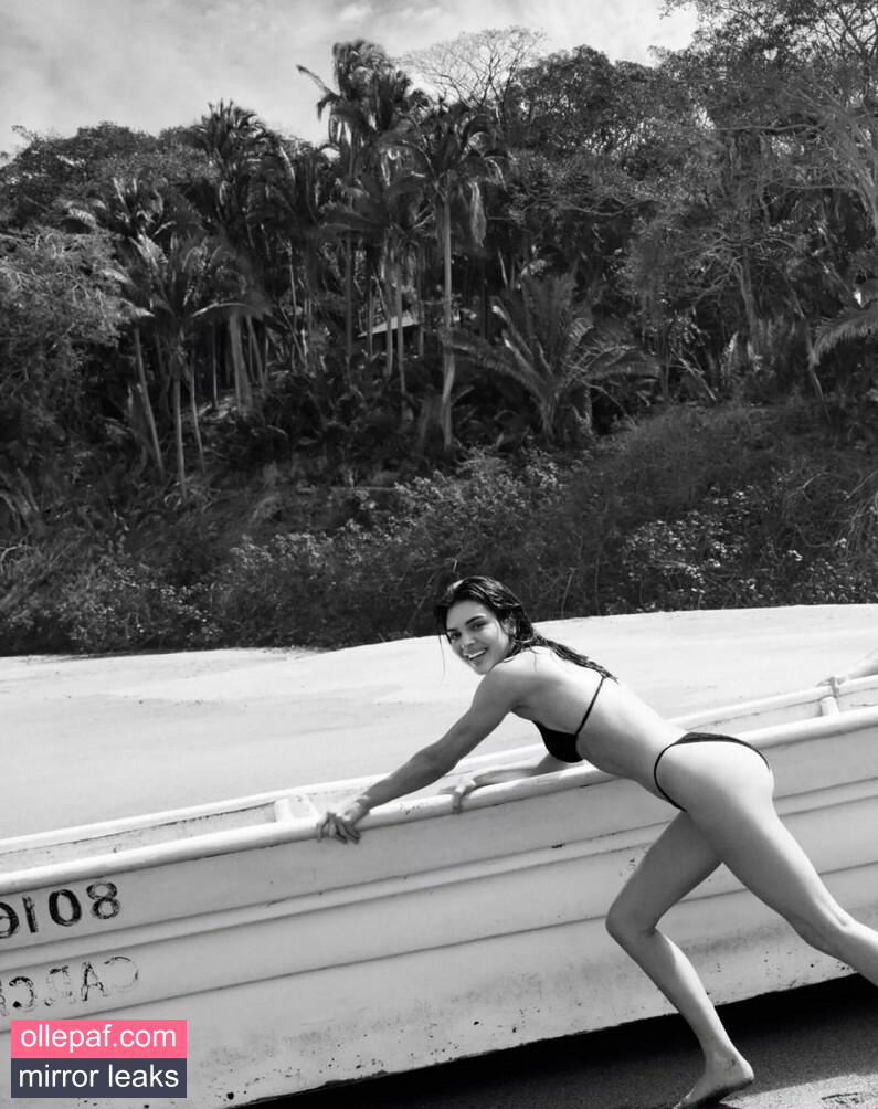 Latest Leaks Kendall Jenner Nude #861 - Fapello