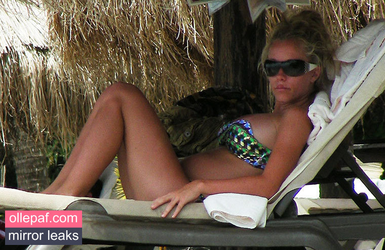 Latest Leaks Kendra Wilkinson Nude #57 - Fapello
