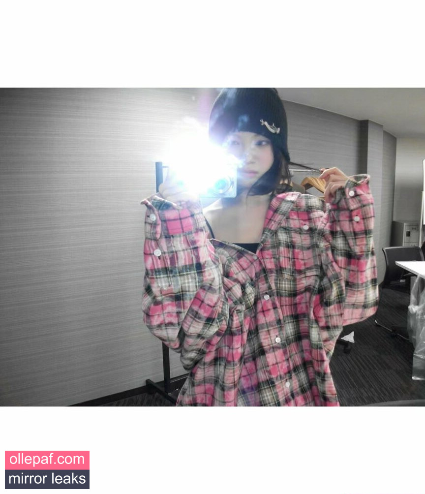Latest Leaks Kim Chaewon Nude #27 - Fapello