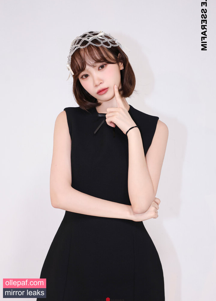 Latest Leaks Kim Chaewon Nude #4 - Fapello