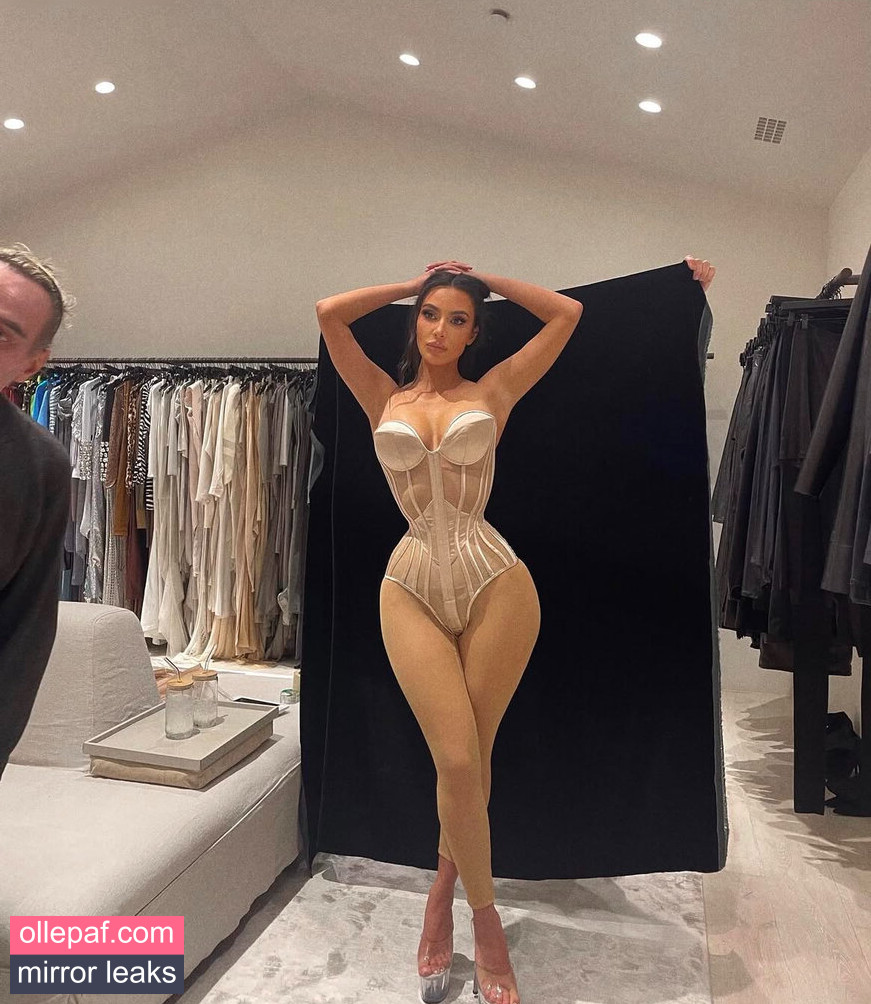 Latest Leaks Kim Kardashian Nude #52 - Fapello