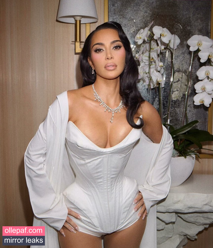 Kim Kardashian Nude Leaks OnlyFans #661 - Fapello