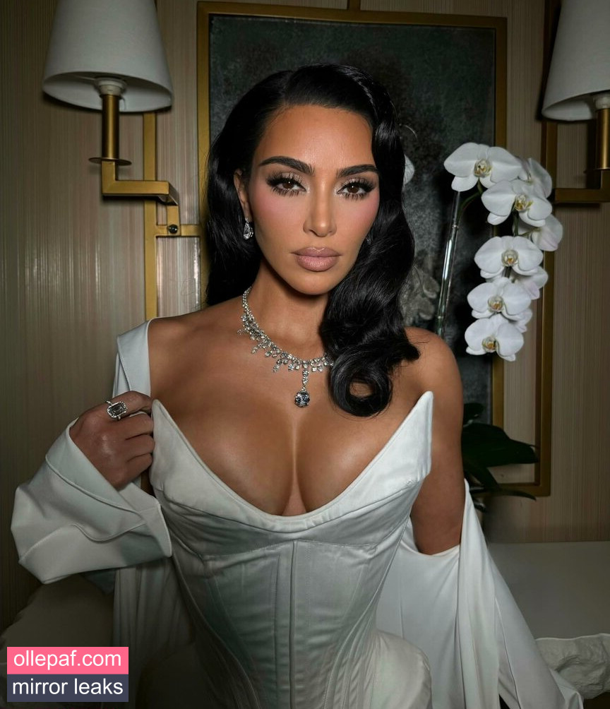 Kim Kardashian Nude Leaks OnlyFans #672 - Fapello