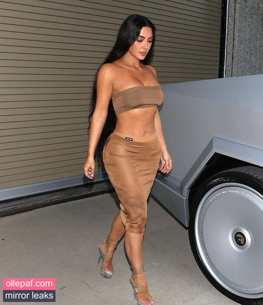 Kim Kardashian Nude Leaks OnlyFans #818 - Fapello