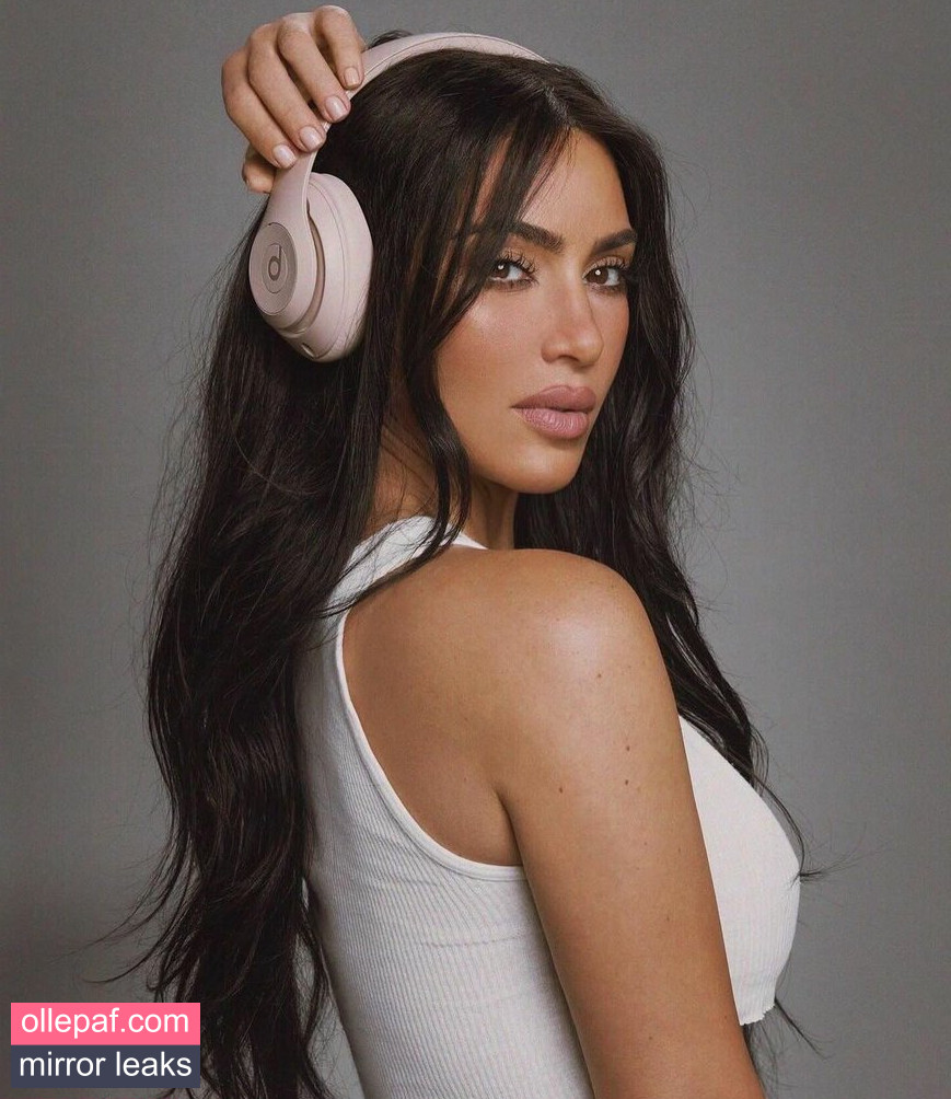 Kim Kardashian Nude Leaks OnlyFans #908 - Fapello