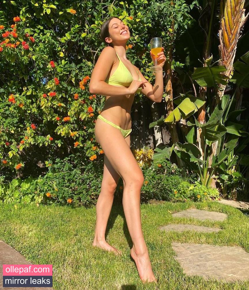 Kira Kosarin Nude Leaks OnlyFans #1459 - Fapello