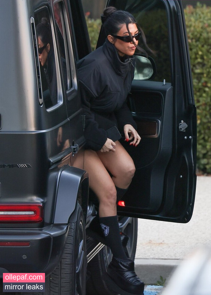 Latest Leaks Kourtney Kardashian Nude #2 - Fapello