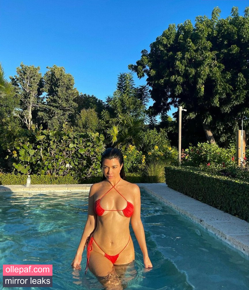 Latest Leaks Kourtney Kardashian Nude #1013 - Fapello