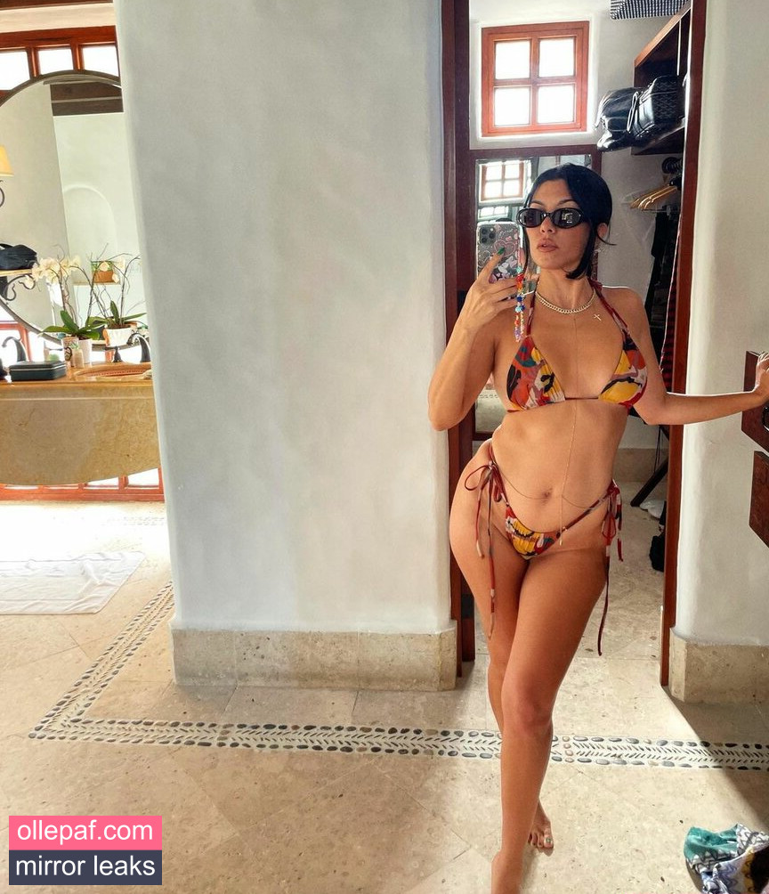 Latest Leaks Kourtney Kardashian Nude #1071 - Fapello