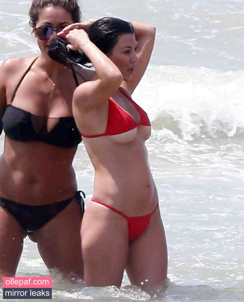 Latest Leaks Kourtney Kardashian Nude #109 - Fapello