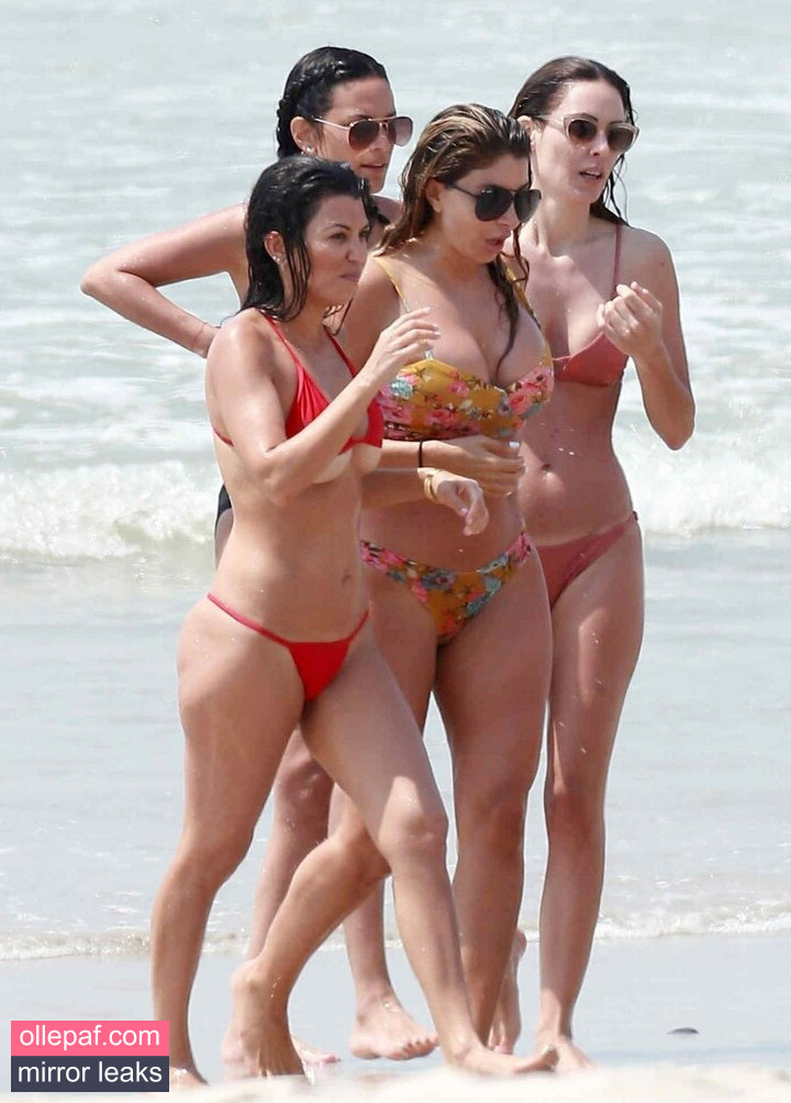 Latest Leaks Kourtney Kardashian Nude #112 - Fapello