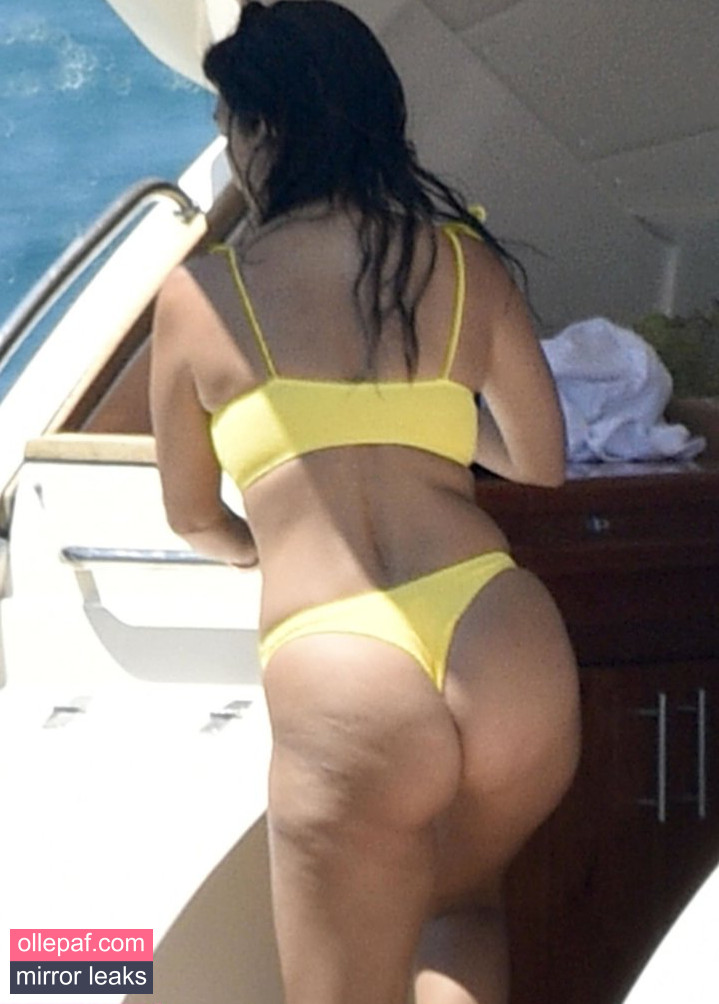 Latest Leaks Kourtney Kardashian Nude #1184 - Fapello