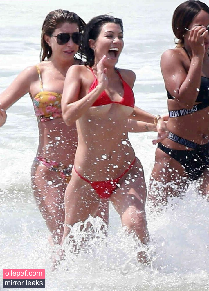 Latest Leaks Kourtney Kardashian Nude #120 - Fapello