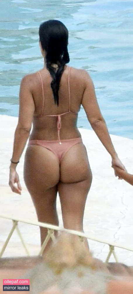 Latest Leaks Kourtney Kardashian Nude #382 - Fapello