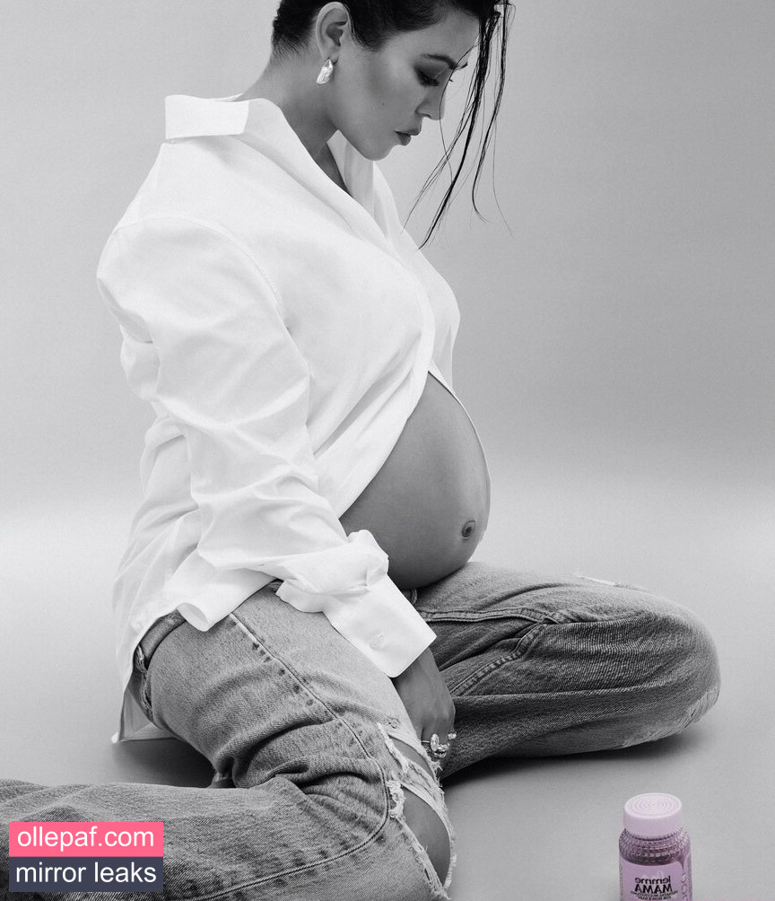 Latest Leaks Kourtney Kardashian Nude #395 - Fapello