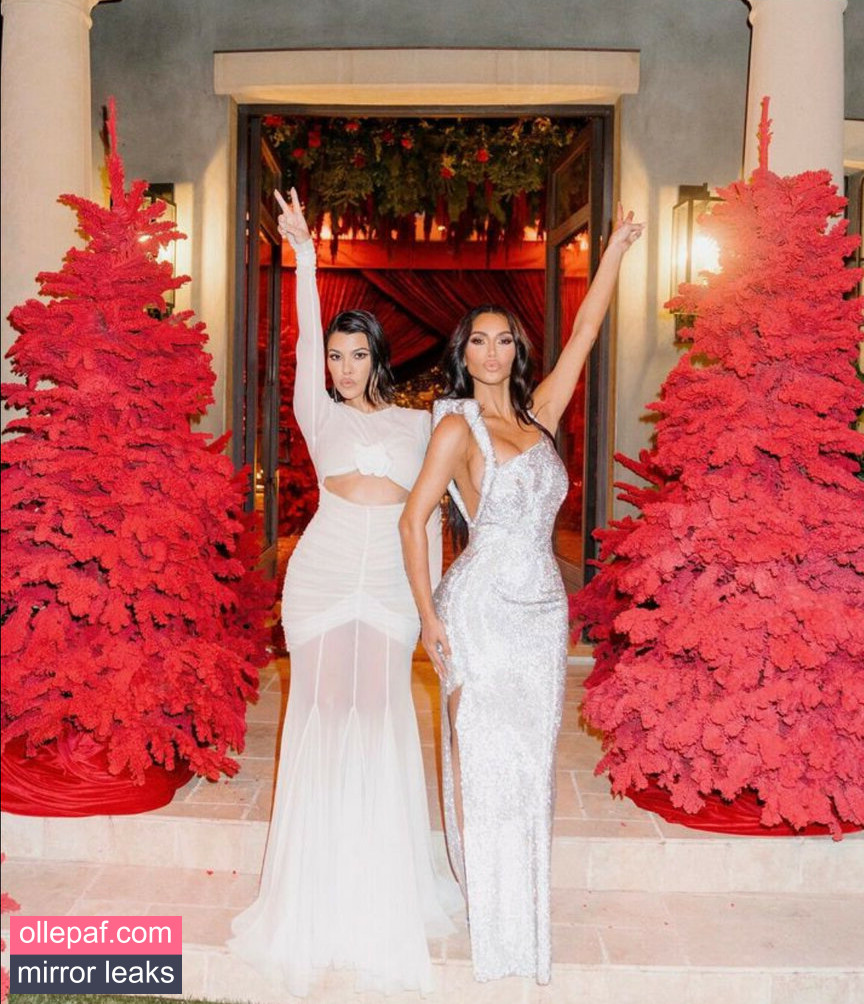 Latest Leaks Kourtney Kardashian Nude #608 - Fapello